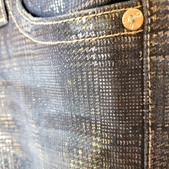 NEW NEW NEW!!! True Religion Metallic Jeans Size 27. #211 - Picture 3 of 5